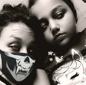 Meet your Posher, Connie